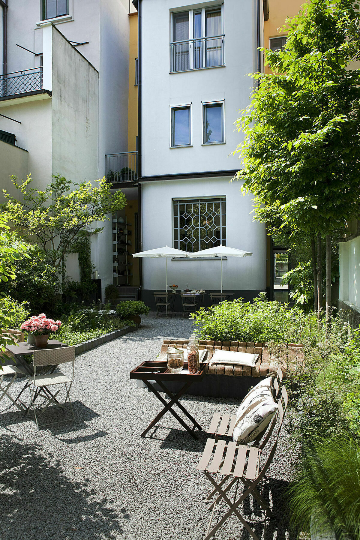 Rosso Segnale Gasthof Mailand